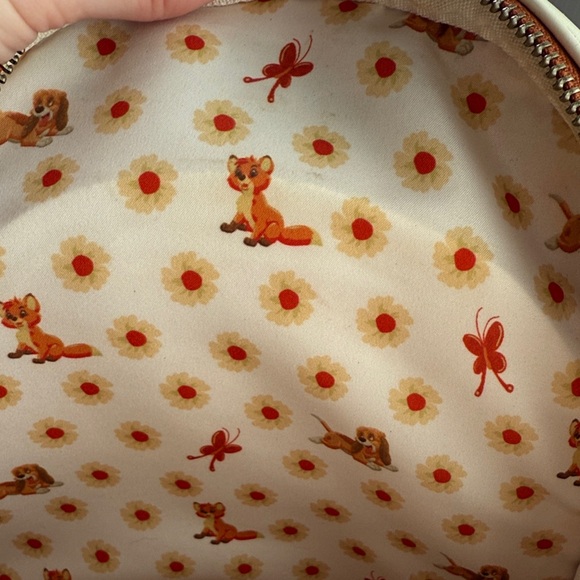 Disney Loungefly Fox and Hound Backpack - Picture 4 of 8